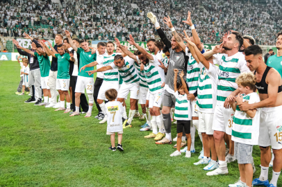 Dikkat dikkat! Bursaspor'a golcü aranıyor...