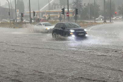 Muğla ve Antalya için kuvvetli yağış uyarısı