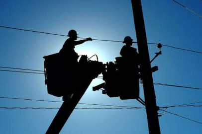 UEDAŞ duyurdu: Bursa'da 16 ilçede elektrikler kesilecek! İşte saat saat ve mahalle mahalle yapılacak olan kesintilerin listesi...