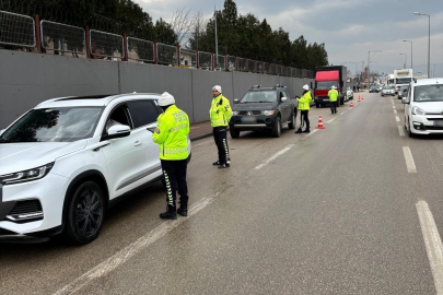 Bursa Emniyet Müdürlüğü 1 haftalık bilançoyu açıkladı! Binlerce araca ve sürücüye ceza yağdı...