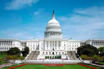 Kolombiya, ABD'nin sınır dışı ettiği göçmenleri kabul edecek