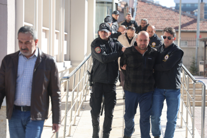 Konya'da çöken binaya ilişkin soruşturmada 6 kişi tutuklandı