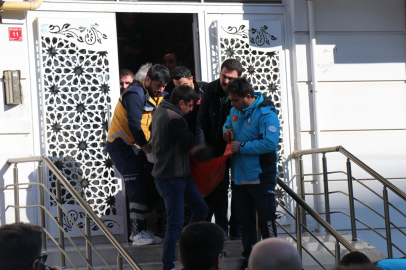 Şanlıurfa'da feci olay: Bir kızını serumla, diğer kızını silahla öldürüp intihar etti