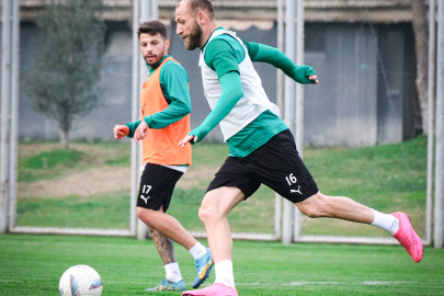 Batalla’dan takımına izin yok