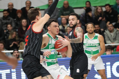 Bursasporlu oyuncular taraftarla buluşuyor