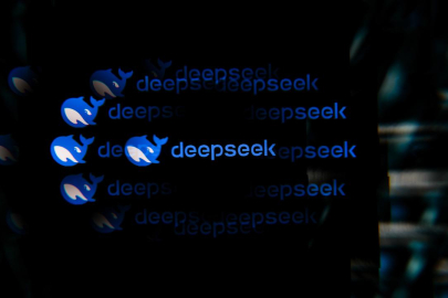 Çin'in yapay zekası Deepseek büyük ölçekli saldırı altında