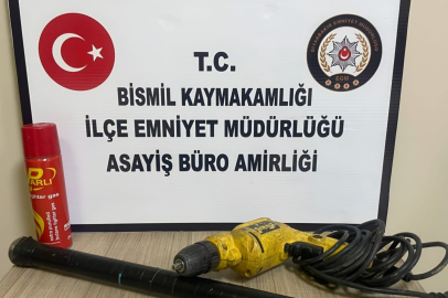 Diyarbakır'da hırdavat malzemesi çalan 3 şüpheli tutuklandı