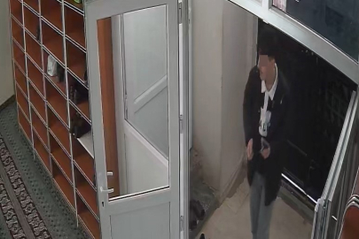 Elazığ'da camiye torpil atan şahıs yakalandı