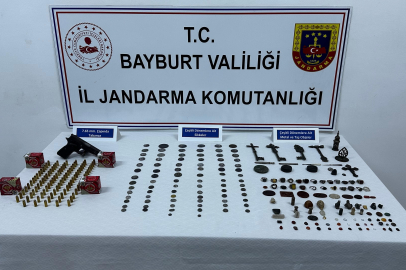 11 ilde eş zamanlı operasyonda çok sayıda tarihi eser ele geçirildi