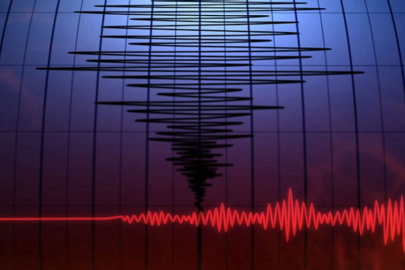 İzmir'in karşı yakasında deprem oldu