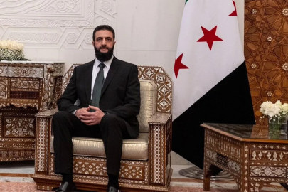 Suriye’de geçiş dönemi başladı: Ahmed Şara cumhurbaşkanı ilan edildi!