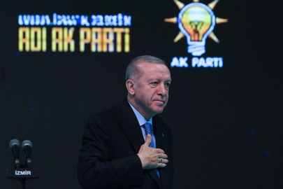 Cumhurbaşkanı Erdoğan: İzmir'deki kötü gidişatı değiştirmek boynumuzun borcu