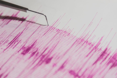 Ege Denizi'nde son 24 saatte 30'un üzerinde deprem oldu