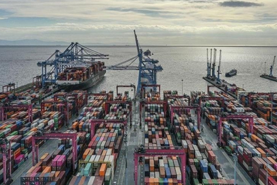 Bakan Bolat 'çifte rekor' diyerek duyurdu!