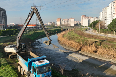 Bursa Büyükşehir’den dere temizliği