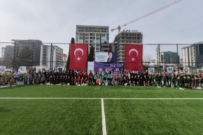 Nilüfer Kız Cup 2025’in şampiyonu Ufukspor