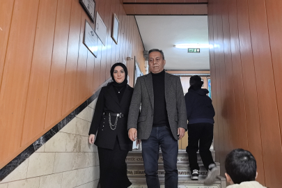 Bursa'da yıllar sonra sınıf öğretmeniyle meslektaş oldu