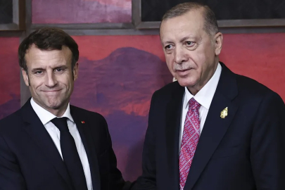 Cumhurbaşkanı Erdoğan Fransa Cumhurbaşkanı Macron ile görüştü!
