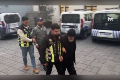 Fatih'te korsan otoparkçılık yapan 2 şüpheli suçüstü yakalandı