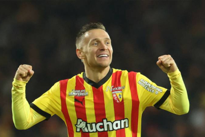 Galatasaray'da sıra bek transferine geldi