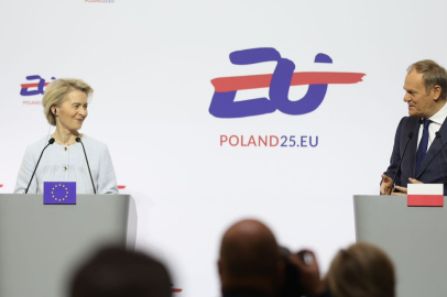 Tusk: Hukuku ihlal eden yabancılar sınır dışı edilecek