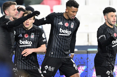 Beşiktaş deplasman galibiyeti hasretini Sivas'ta dindirdi