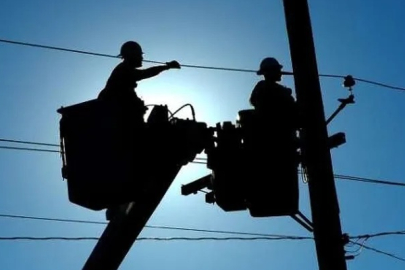 Bursalılar dikkat! 13 ilçe için uyarı geldi: Onlarca mahallede saat saat elektrik kesintisi yapılacak...