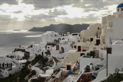 Ege'deki deprem fırtınası... Birçok noktada sular çekildi