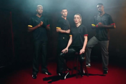 Galatasaray 2024-25 sezonu yeni formaları tanıtıldı! Aslan detayı...