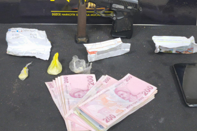 Düzce'de 3 uyuşturucu taciri tutuklandı