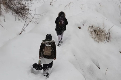 Meteoroloji'den kar uyarısı: Bursa'da yarın okullar tatil mi? (10 Şubat Pazartesi)