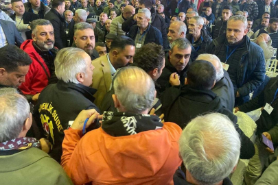 Başkanın 120 bin TL'lik maaşı tepki çekti: Genel kurulda yumruklar konuştu!