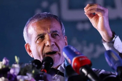 İran Cumhurbaşkanı Pezeşkiyan: Tam kapsamlı bir ekonomik savaş içindeyiz