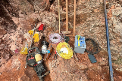 Amonyum-potasyum nitratla kaçak kazıya suçüstü!