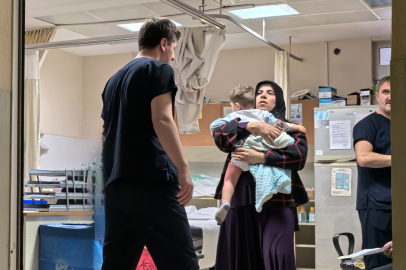 Bursa'da üzerine çaydanlık devrilen bebek yaralandı!