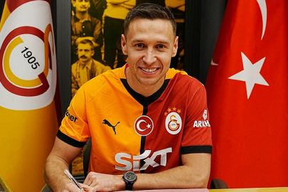 Galatasaray, Frankowski transferini resmen duyurdu