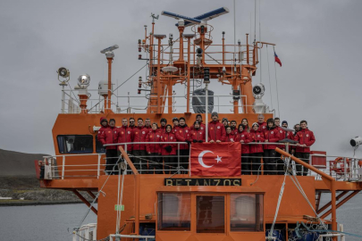 Türk bilim ekibi Beyaz Kıta'ya ulaştı