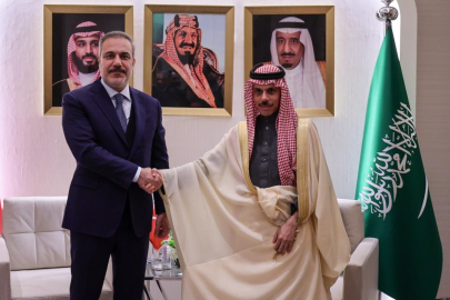 Bakan Fidan, Suudi mevkidaşı Al Suud ile görüştü