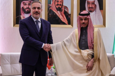 Bakan Fidan, Suudi mevkidaşı Al Suud ile görüştü