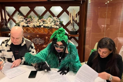 Bülent Ersoy'un hayatı film oluyor