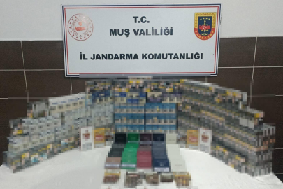 Muş Malazgirt’te kaçak sigara ve puro operasyonu