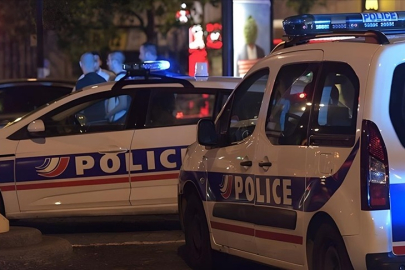 Fransa'da bara el bombası atıldı! 12 yaralı