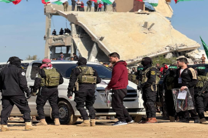 Gazze'deki ateşkes kapsamında 6'ıncı rehine takası gerçekleşiyor