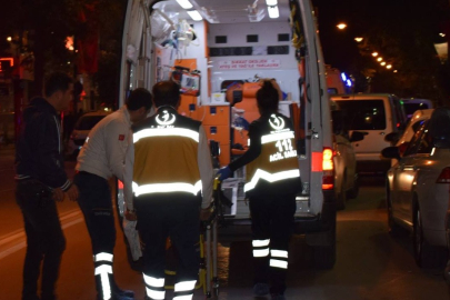 Malatya'da ambulans otomobille çarpıştı