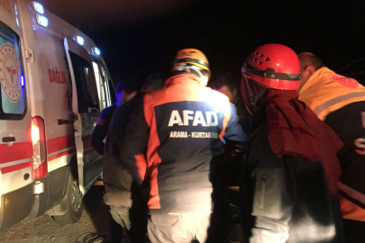 Osmaniye'de otomobil sulama kanalına devrildi