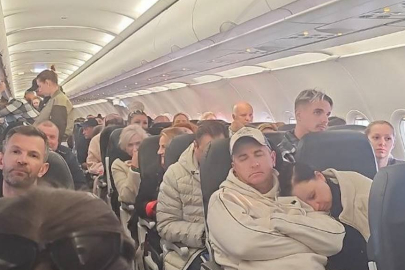Polonya'ya acil iniş yapan Rus uçağındaki yolcular 13 saatten fazla uçakta bekletildi