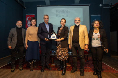 ‘Bursa Bellek- Kent Söyleşileri’nin konuğu Burcu Kara oldu