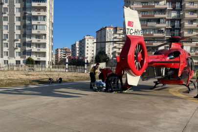Diyarbakır'da kalp krizi geçiren hasta ambulans helikopterle hastaneye yetiştirildi