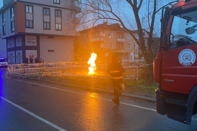 Kocaeli'de yer altından çıkan metan gazı alev aldı