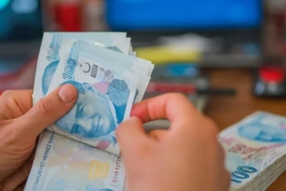 Milyonlarca emekliyi ilgilendiriyor: İşte bayram ikramiyesinde konuşulan rakamlar!